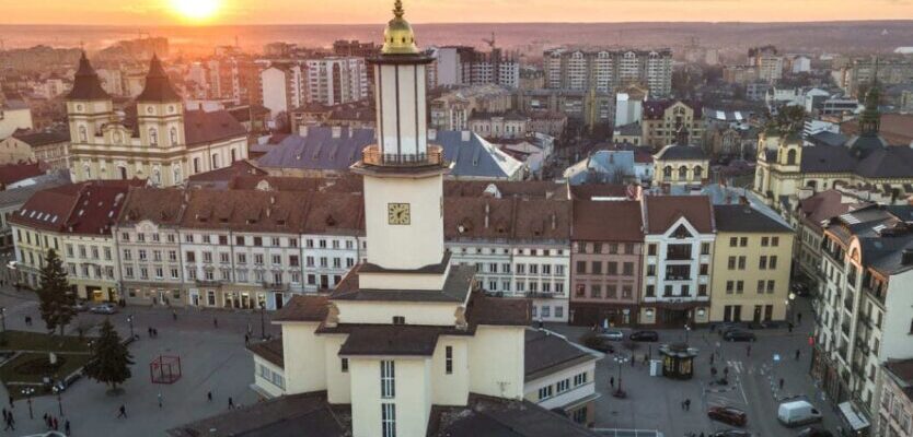 Івано-Франківщина - серед лідерів з підключення до Містобудівного кадастру