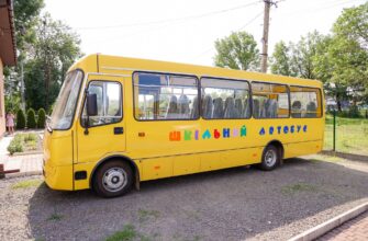 Галицька громада отримала новий шкільний автобус