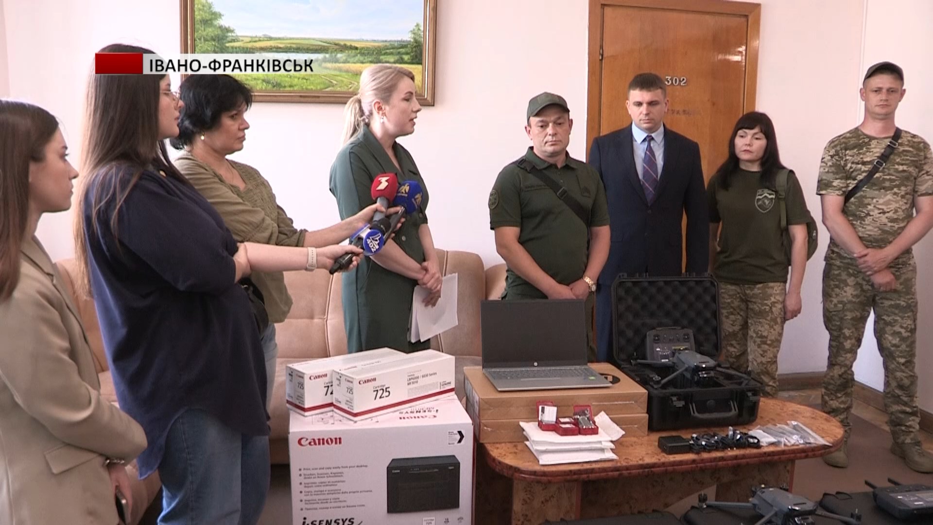 pipipi - В Івано-Франківській ОВА передали допомогу для «Едельвейсів». Відео - rai.ua