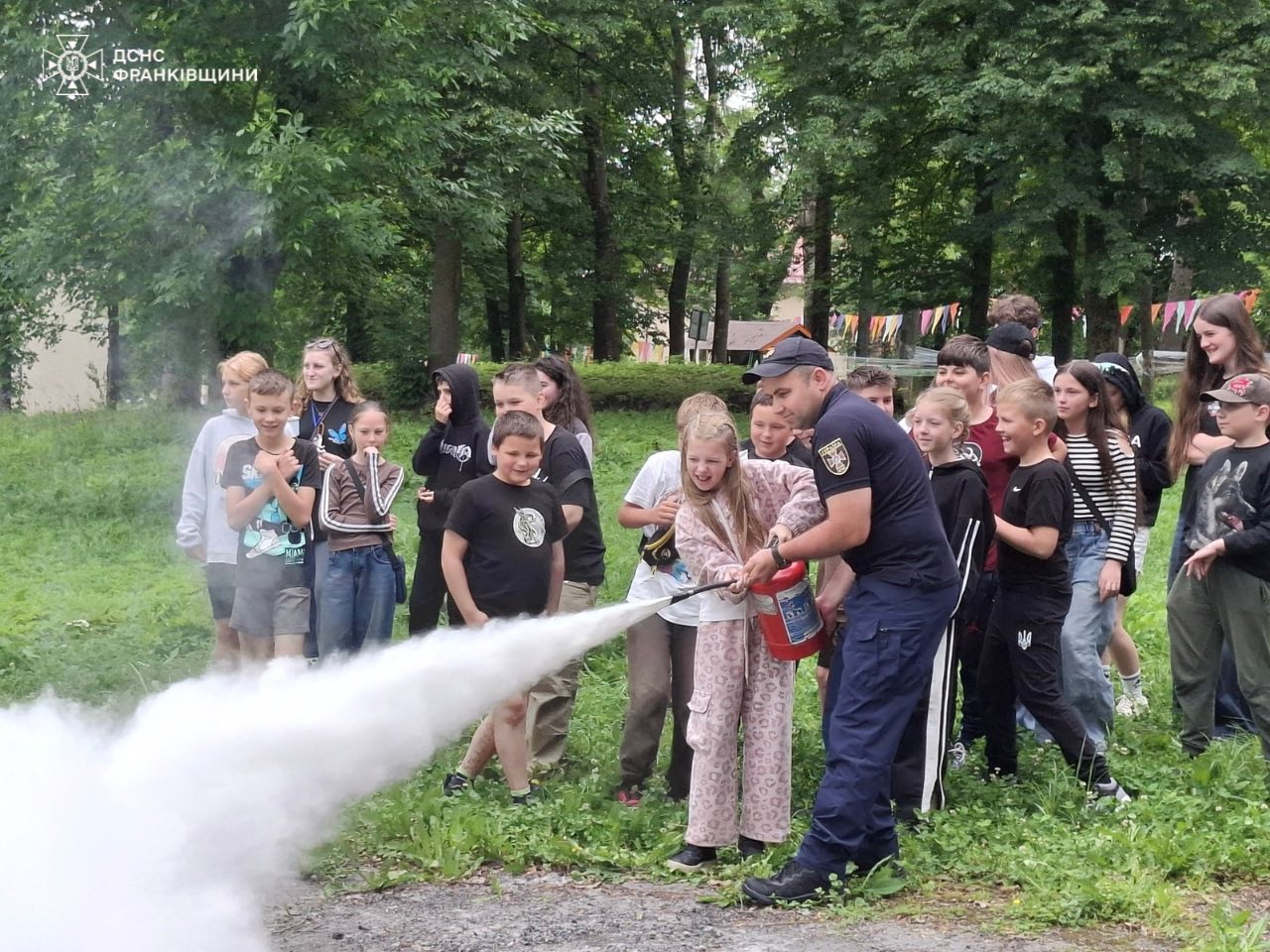rpm5 - На Прикарпатті рятувальники навчають дітей правилам безпеки - rai.ua