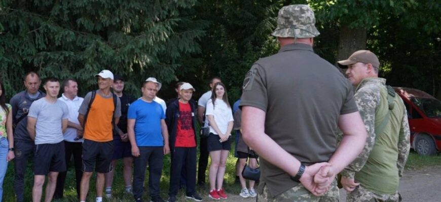 Навчання на Тлумаччині: громади вдосконалюють навички спротиву