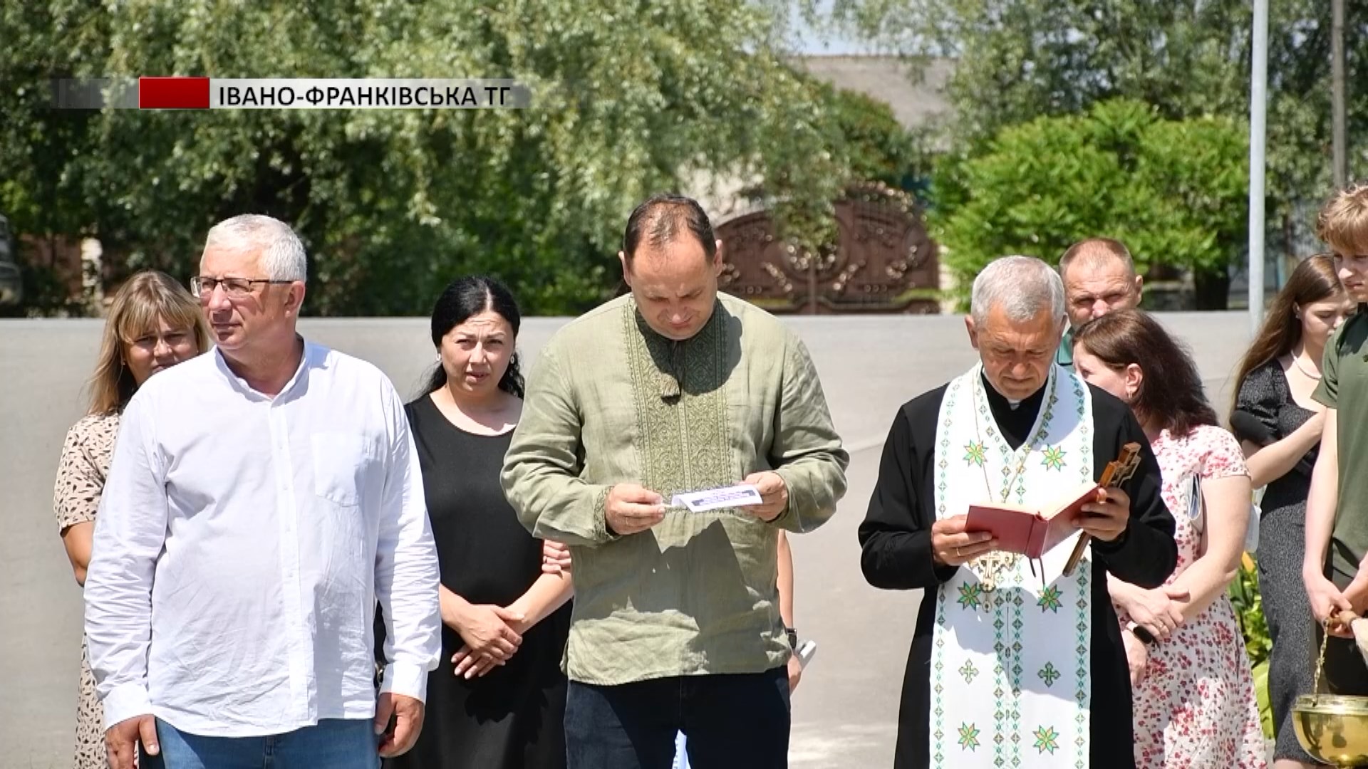 vas33 - У Березівці відкрили меморіал трьом полеглим героям - rai.ua