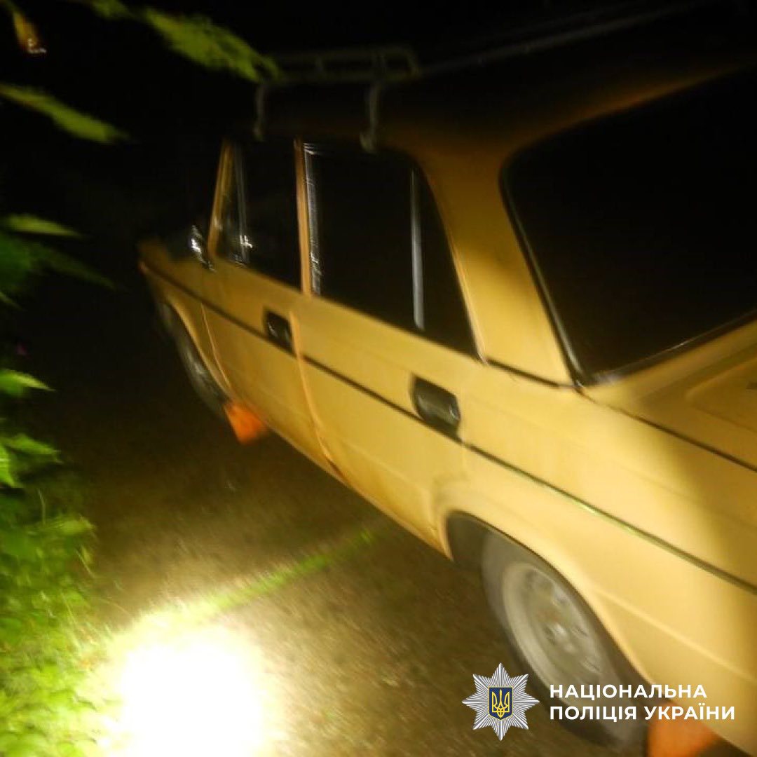 chgn7 - Поліцейські затримали молодиків, які двічі викрали авто в Івано-Франківську - rai.ua