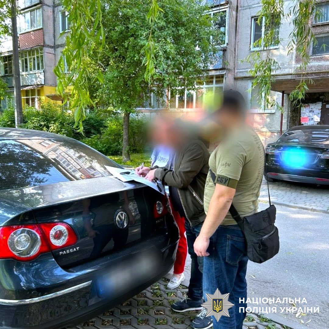 kapr - 10 000 доларів за перетин кордону: Нацполіція та СБУ заблокували канал втечі - rai.ua