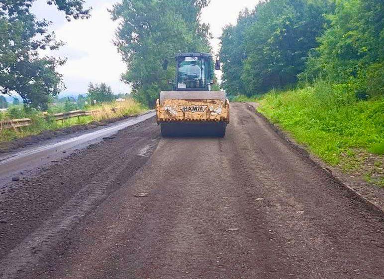 lr7 - На дорогах Прикарпаття державного значення тривають ремонтні роботи - rai.ua
