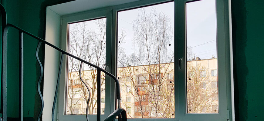 В Івано-Франківську діє програма безкоштовної замін вікон в будинках. Відео