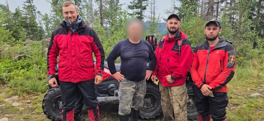Під час збирання грибів в лісі Солотвинської ТГ заблукав чоловік
