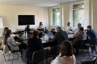 На Івано-Франківщині тривають навчання з питань безпечного поводження з пестицидами