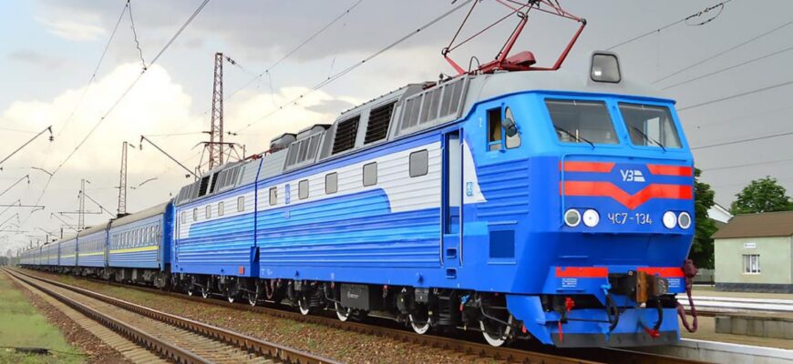 «Укрзалізниця» призначає додатковий денний поїзд Чоп - Львів