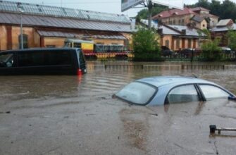 Львівщину затопило, знеструмлені 192 населені пункти