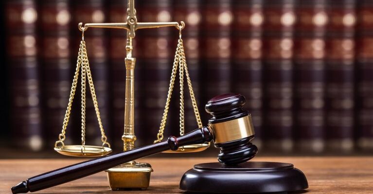 11 000 доларів за «підряд» на капремонті: до суду скеровано справу посадовця КП на Одещині