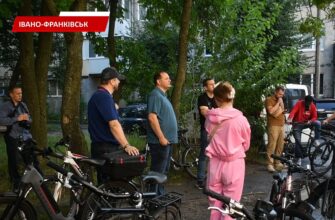 Руслан Марцінків разом із комунальниками вирушив на традиційну велоінспекцію. Відео