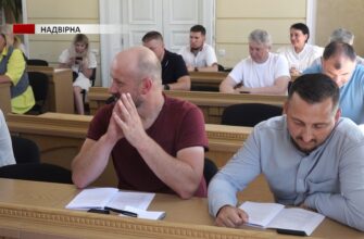 У Надвірній на засіданні виконкому розглянули ключові питання громади. Відео