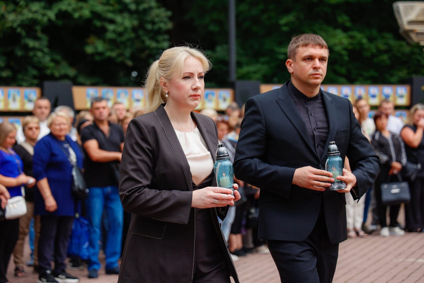 zshchd - На Прикарпатті пролунав «Дзвін памʼяті» - rai.ua