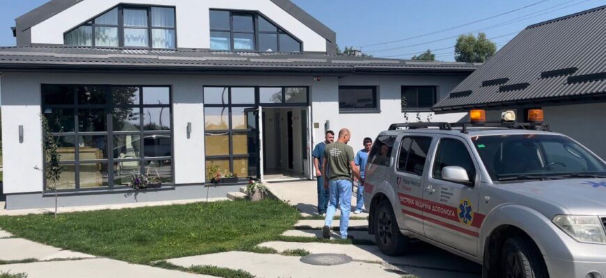 перший добровольчий хірургічний шпиталь