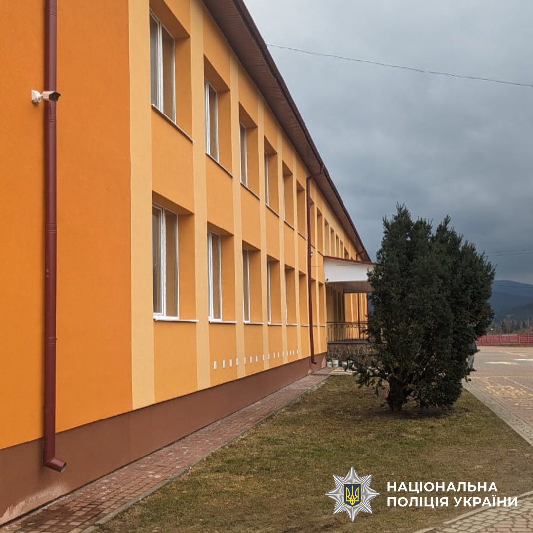 llchl - 446 тис грн збитків завдали під час ремонту Яремчанського ліцею - rai.ua