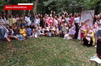 В Івано-Франківську відзначили Свято грудного вигодовування. Відео
