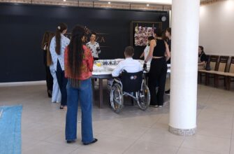 У Долинській громаді стартувала серія майстер-класів з флюїд-арту. Відео