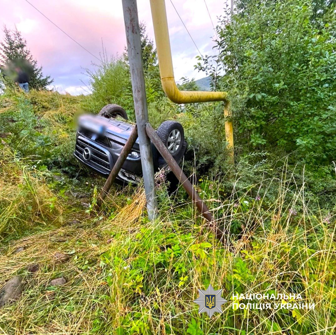rnlshd - В Калуській та Солотвинській ТГ трапились ДТП. Фото - rai.ua