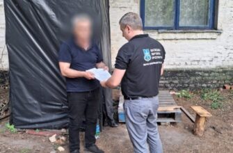Понад 346 тисяч збитків громаді: поліцейські викрили посадовця у зловживанні службовим становищем