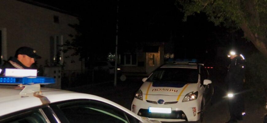 Поліцейські повідомили про підозру грабіжнику, який вчинив напад на жінку