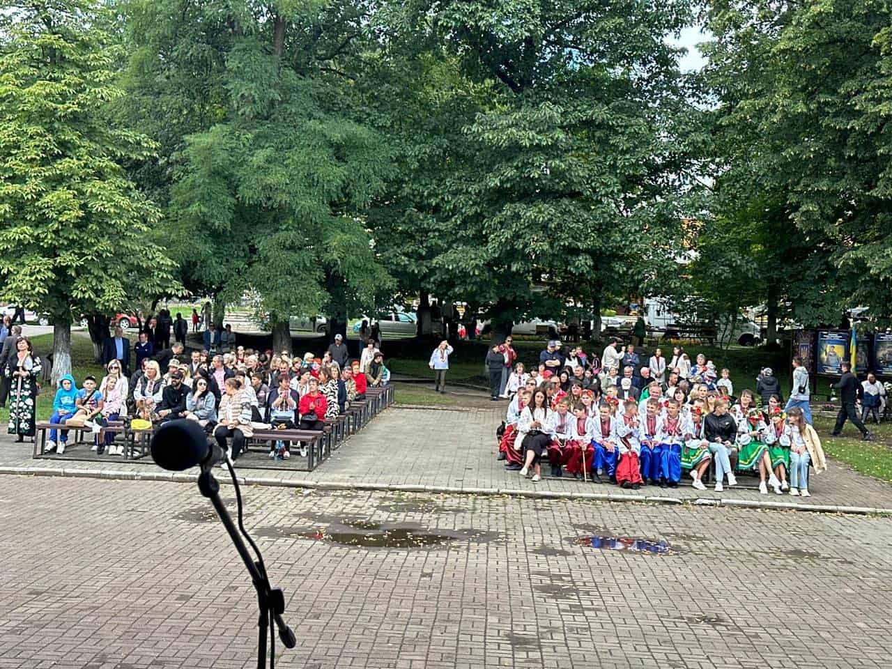 verh2 - Верховина відсвяткувала День Незалежності України благодійним ярмарком - rai.ua