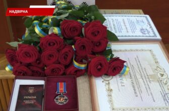 У Надвірній відзначили військових, медиків, волонтерів, рятувальників, підприємців. Відео