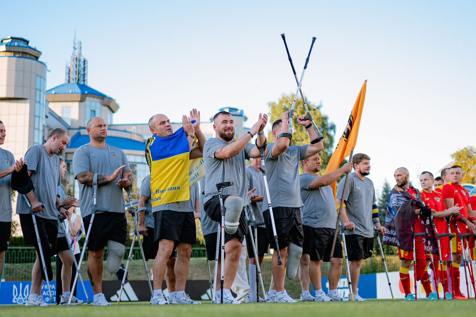 bart - Команда з Прикарпаття «Бартка» грає в першому чемпіонаті з ампфутболу - rai.ua