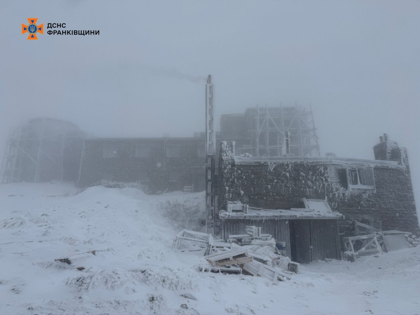 boosh8 - Зима у Карпатах: на горі Піп Іван фіксують -3°C - rai.ua