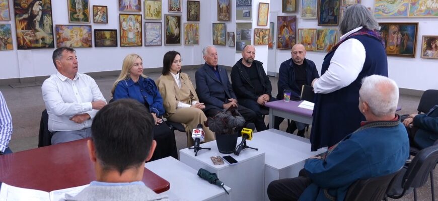 Як розвиваєтся конфлікт навколо Будинку художників? Відео