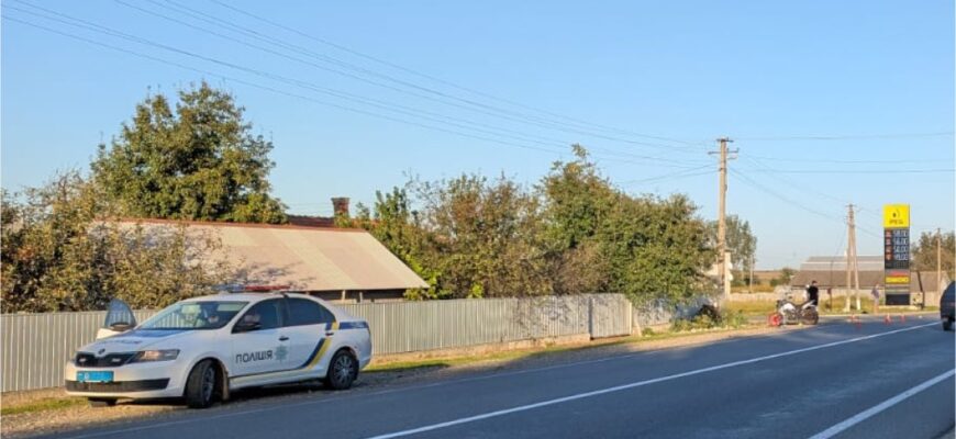 Двоє травмованих у ДТП на Прикарпатті: поліцейські розпочали розслідування