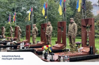У Меморіальному сквері Івано-Франківська відбувся молебень