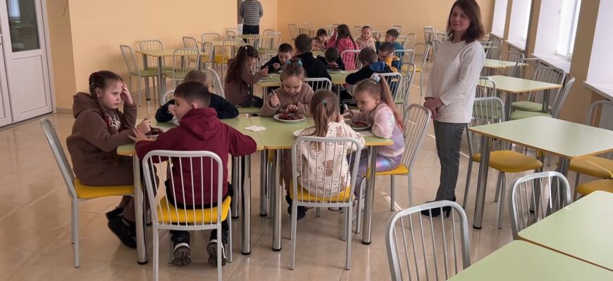 Організація гарячого харчування у школах — ще одна тема наради в очільниці Прикарпаття. Відео