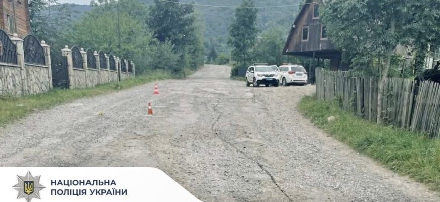 Прикарпатські поліцейські затримали нетверезого водія, який вчинив ДТП