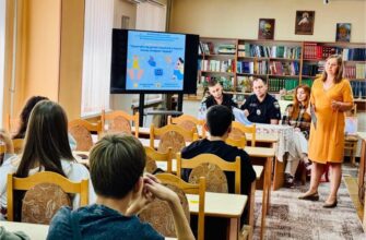 Ювенальні поліцейські Прикарпаття провели заняття для ліцеїстів