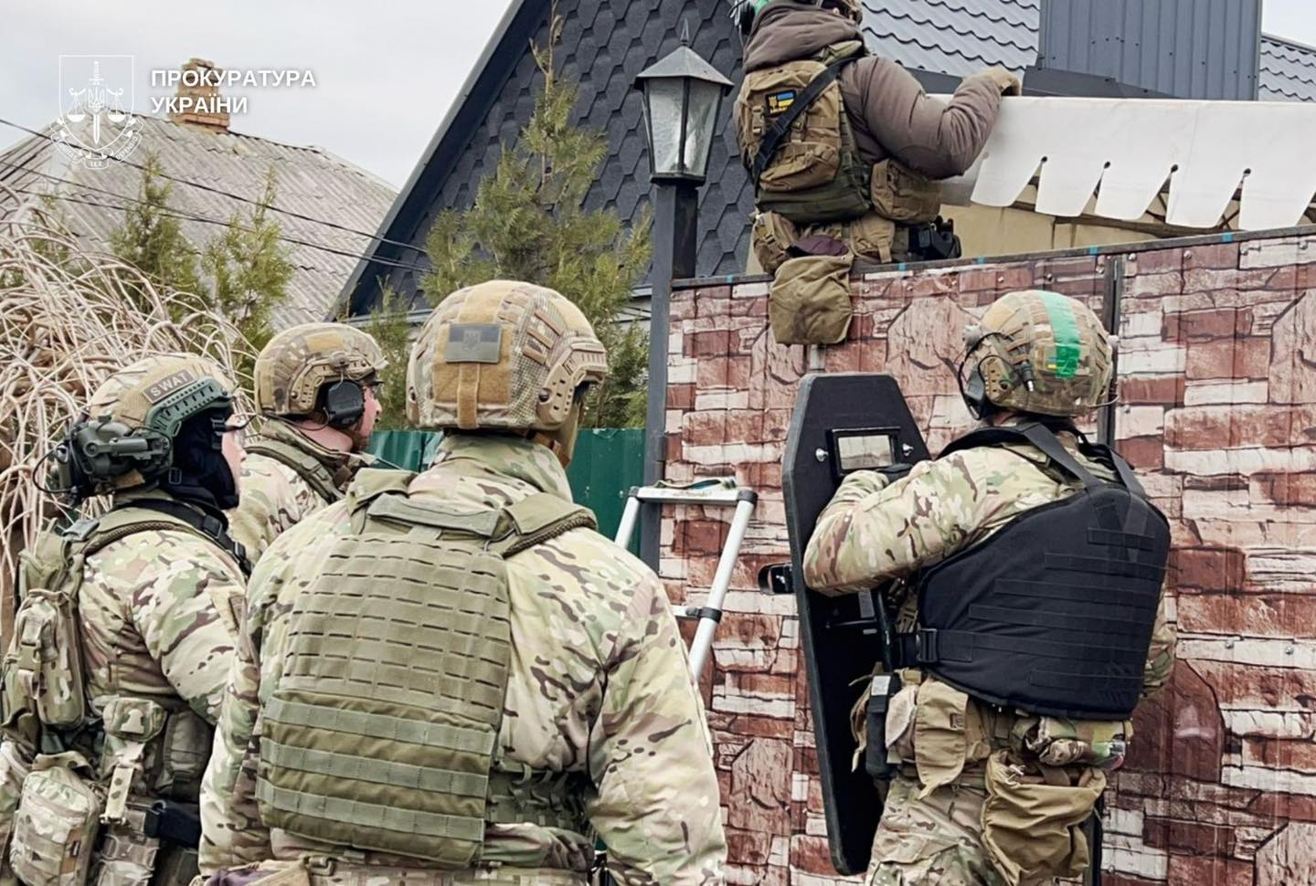 mpshpnsh - На Дніпропетровщині судитимуть 11 учасників організації «Біле братство» - rai.ua