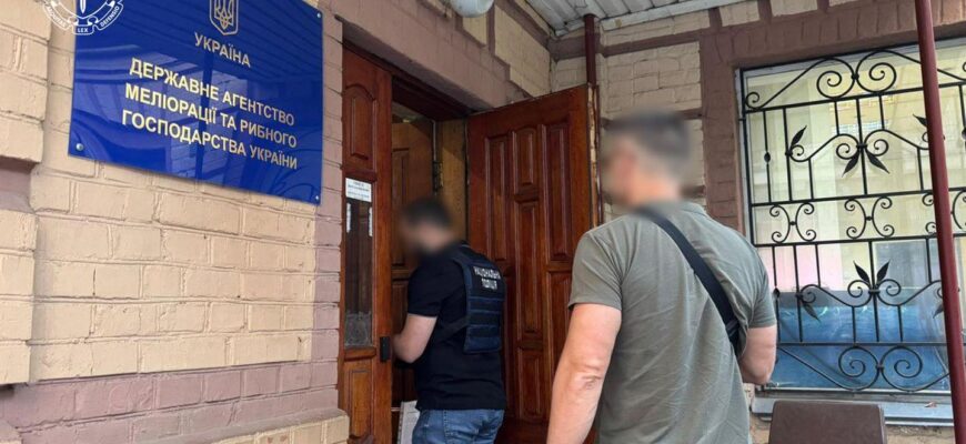 «Наукові» лови риби на 258 тонн: директора держінституту викрито у зловживанні