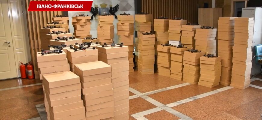 Руслан Марцінків повіз на передову масштабну допомогу. Відео