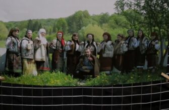 У Коломиї презентували виставку світлин дружин захисників. Відео