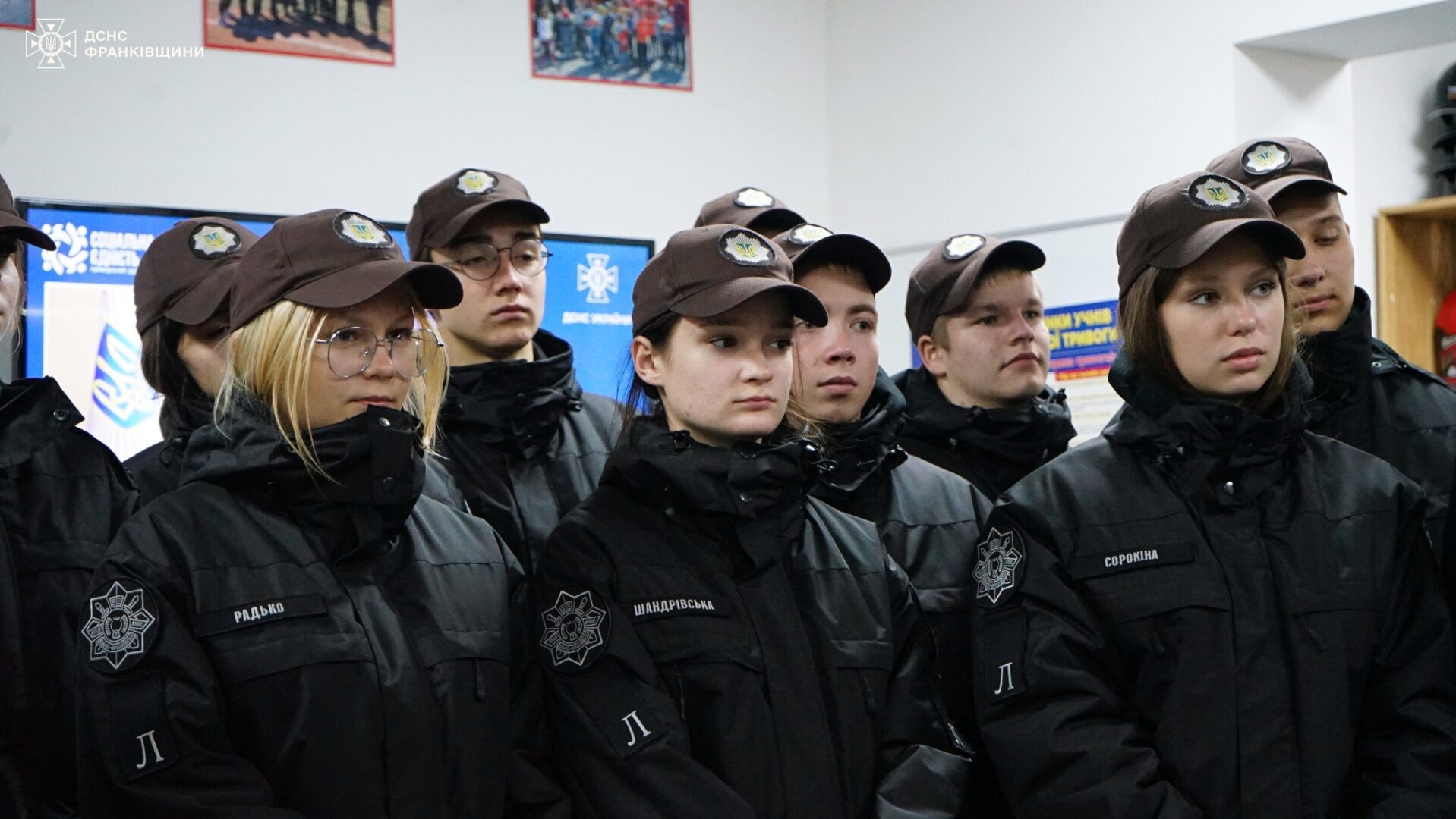 aapov - Івано-Франківські ліцеїсти пізнавали професію рятувальника - rai.ua