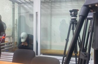 Три довічні вироки: чоловіків засуджено за злочини проти дітей