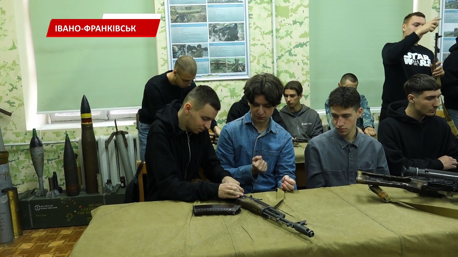 bzvp - З 1 вересня в усіх українських вишах стартувала базова військова підготовка. Відео - rai.ua