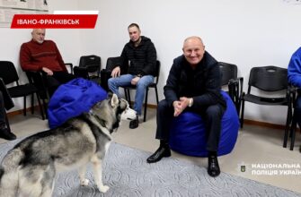 Собаки Кінологічного центру стали частиною реабілітації для захисників. Відео