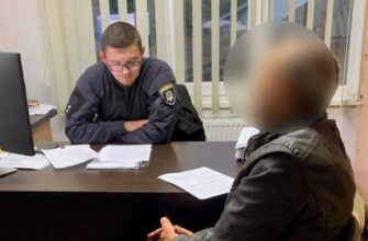Поліцейські повідомили про підозру прикарпатцю за жорстоке поводження із собакою