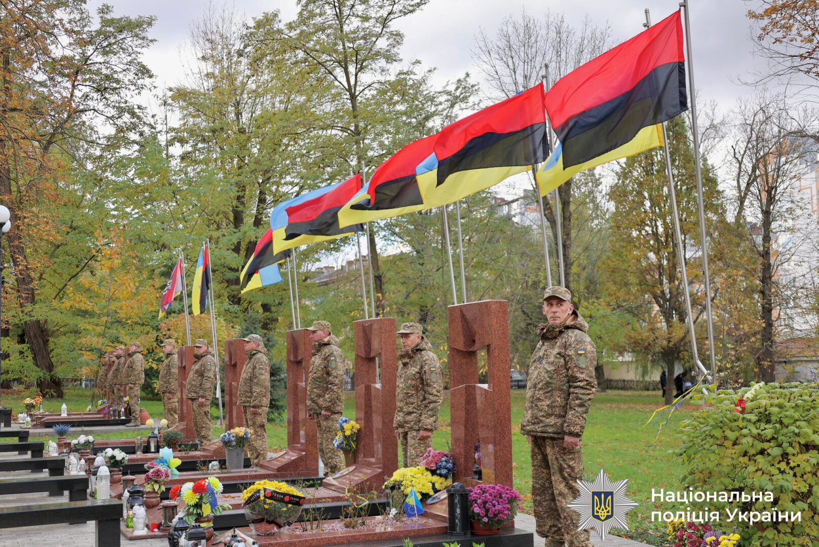 dzvin6 - В Івано-Франківську пролунав традиційний «Дзвін пам’яті» - rai.ua