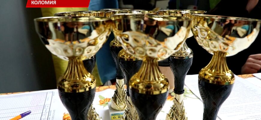 У Коломиї відбувся турнір з гімнастики пам'яті Олександра Красулі. Відео