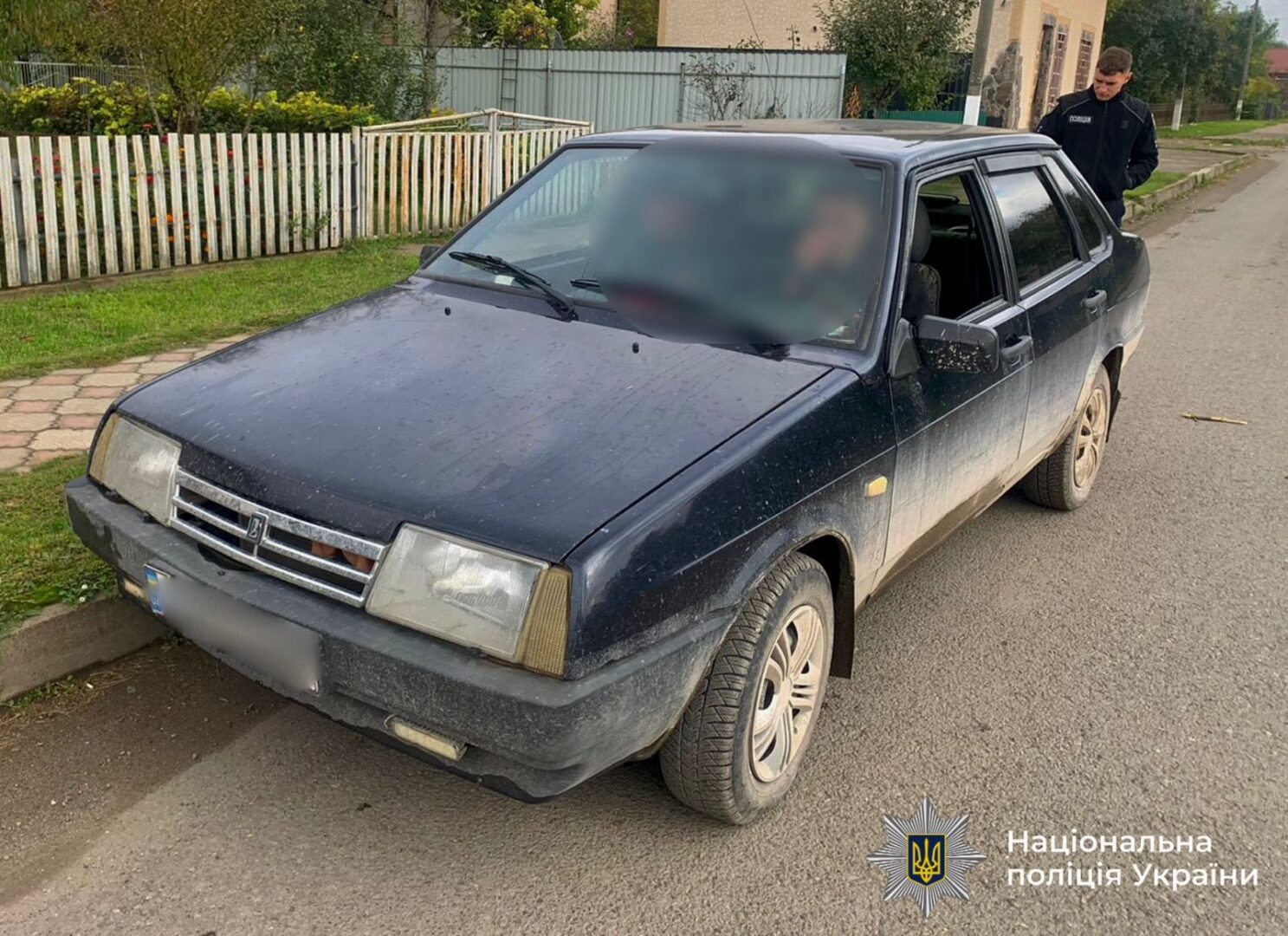 irikr - Волочив собаку за автівкою на ланцюгу: поліцейські розпочали кримінальне провадження - rai.ua