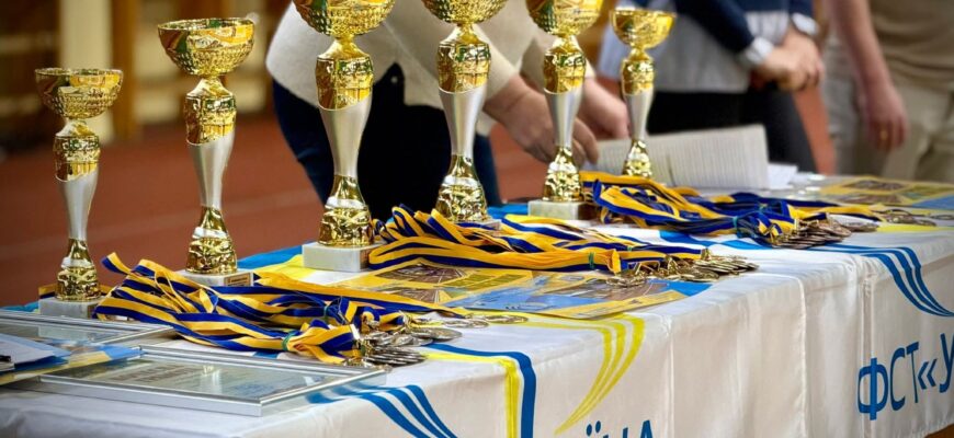 Юні легкоатлети Прикарпаття змагаються за першість в Івано-Франківську