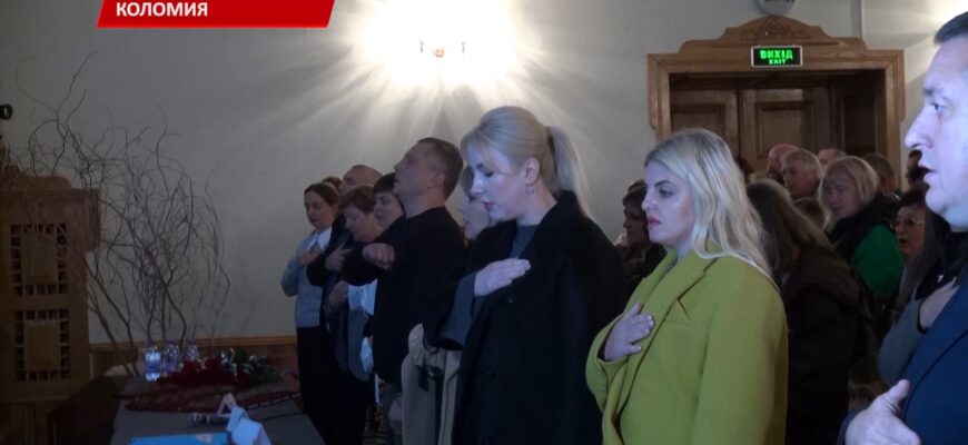У Коломиї Світлана Онищук зустрічалася із родинами загиблих. Відео
