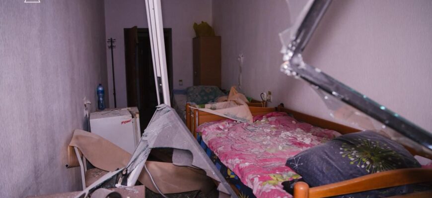 росія вдарила авіабомбами по міській лікарні Харкова: постраждало 57 людей